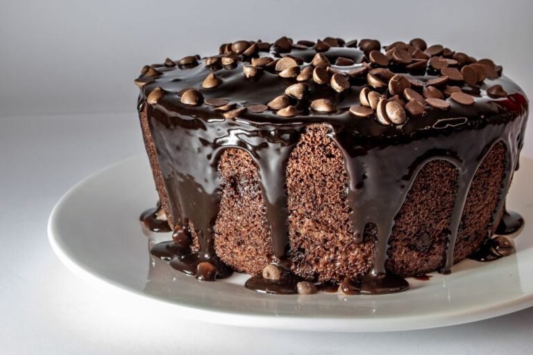 Bolo Fofinho de Chocolate Caseiro